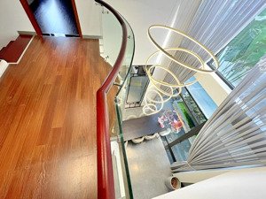 bán gấp biệt thự vinhomes riverside full nội thất cao cấp, 280m2 giá 250tr/m2