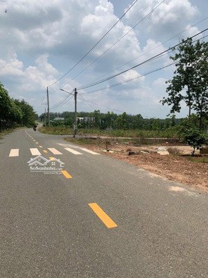 chính chủ cần bán đất mặt tiền ngang 33m tx chơn thành