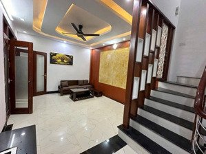 nhà đẹp - ngõ thông - ô tô - gần đh cn. hv cảnh sát, hv tài chính, mỏ giá 6.x tỷ