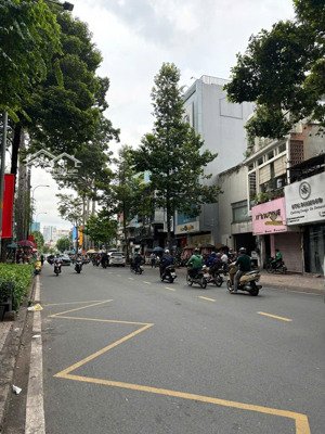 bán nhà mặt tiền nguyễn trãi quận 5 - 5 tầng - dt 4 x 10m - giá chỉ 22.7 tỷ, kinh doanh đỉnh cao