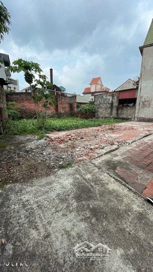 mảnh đất đẹp hiếm-ngay phố kiêu kiêu kỵ- vài bước ra ô tô tải tránh nhau - 200m ra vin 1- 8366f0ac