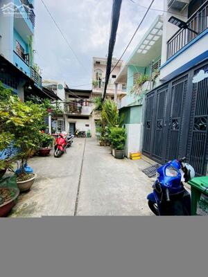 BÁN NHÀ SIÊU PHẨM QUẬN 11 50M 5 TẦNG BTCT HẺM 5M CÓ DÒNG TIỀN CHỈ 7.795