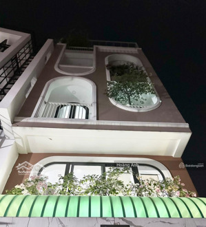 dương quảng hàm -hẻm xe hơi - gara oto - ngang 4,5m