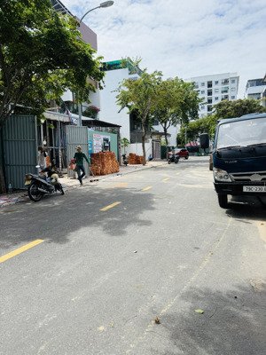 bán lô đất nền sạch đẹp đường số 1a gần vành đai trong kđt hà quang 2 lh 