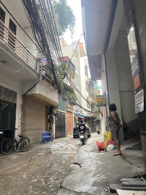 hiếm, nhà đẹp mới trung tâm thanh xuân, ô tô qua. 71m2/5 tầng thoáng mát rộng rãi. 13,9 tỷ