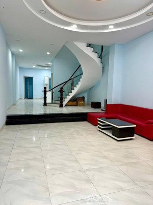 hẻm xe hơi thông nguyễn văn công- 64m2-2 tầng btct- ngay cc hà đô