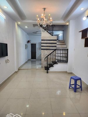 cho thuê nr tại thống nhất, 9 triệu, 84m2, 2pn, 2wc, full nội thất