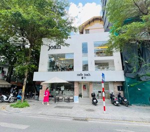 cho thuê nhà mặt phố cầu giấy 220 m2 2 tầng, thông sàn vị trí đẹp, kinh doanh đỉnh