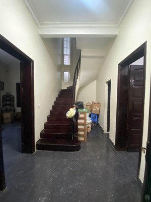đầu tư vàng nguyễn phong sắc 143m². mặt tiền 12.5m. bt 4 tầng. gara ôtô thang máy. sổ đỏ. chỉ 36 tỷ