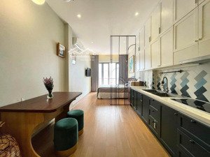 cho thuê căn hộ 35m2 - không chung chủ - mặt tiền đặng thuỳ trâm - 2p đi bộ sang vlu