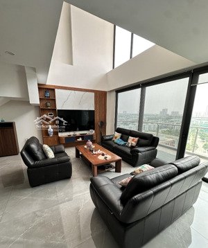 giá chỉ 29tr5 căn duplex 170m2 sunshine iconic long biên liên hệ: 