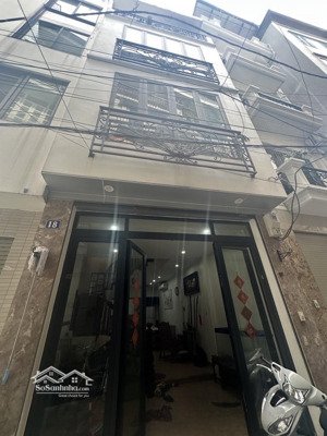 bán nhà 40 m xây 4 tầng , ô tô đỗ cửa , giá 9 tỷ có thương lượng