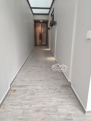 bán căn 2pn - diện tích rộng 117m2 có logia dài - đầy đủ nội thất giá 15,8 tỷ - galleria thủ thiêm