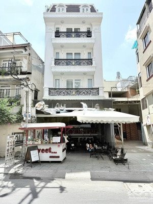 bán nhà góc 2 mặt tiền lê văn sỹ, tân bình dt 12x23 nhà 5 tầng hđt 150tr/th giá 60 tỷ