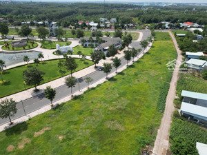 chỉ hơn 1 tỷ sởỡ hữu siêu phẩm 2 mặt tiền - dài miên man - nở hậu cực đẹp tại cát tường phú hưng