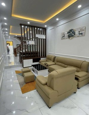 ở sướng - trương định - hoàng mai - bán nhà 45m2 x 5 tầng - 20m ra đường oto tránh - chỉ 7 tỷ có tl