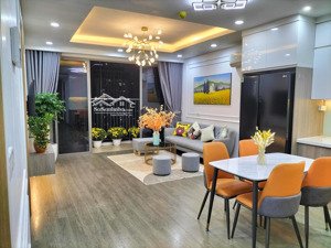 tôi cần bán căn góc 3 ngủ 100m2, nhà mới giá 7,x tỷ và căn 3 ngủ 90m2 có sổ lâu dài tại gold season