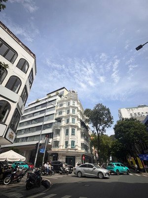 bán building quận trung tâm p5 quận 3. gía 185 tỷ- lh 