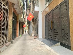 ** nhà mới tinh trương định - 5 tầng nở hậu - 38m2 - hơn 7 t.ỷ