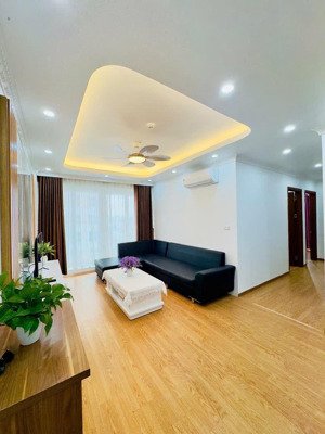 cần tiền bán căn hộ 3pn chung cư new life bãi chây quảng ninh. lh: 