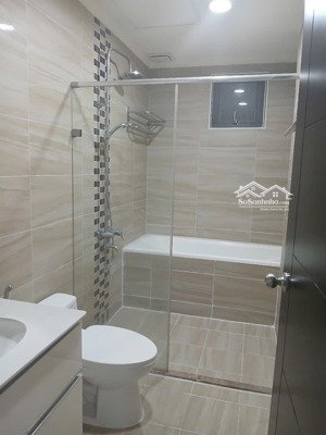 căn hộ doclanks tầng 15 view tây nam 120.5m2 chiếc khấu 4% thu 