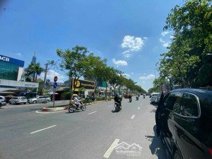 chỉ 60 tỷ. mặt tiền cụm trần ngọc diện, gần với thảo điền. dt(9x27m). gpxd: hầm 7 tầng.