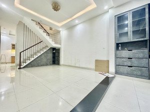 cho thuê nhà nguyên căn 3pn, 3wc tại hoàng hoa thám, 20 triệu, 100m2