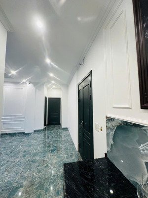 chính chủ bán căn tmdv - khách sạn 6 tầng, khu du lịch cao cấp ao tiên - vân đồn