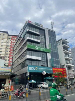 siêu rẻ!! bán tòa nhà hầm 8 tầng-mặt tiền đường cộng hòa tân bình- dt 8x22m hđt 200tr/th -giá 39 tỷ