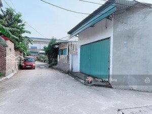 bán nhà cấp 4 mới tinh tươm - có gác xép - dt 50m - mặt tiền rộng