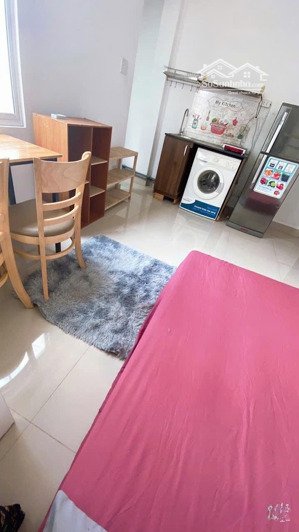cho thuê căn hộ studio ban công máy giặt riêng quận 3 thuận tiên di chuyển quận 1 gần chợ bến thành