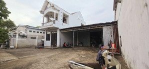 mặt tiền hóc môn ngang khủng 32m dòng tiền cực đỉnh 75 triệu/tháng