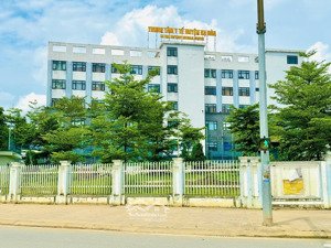 bán đất khu 3 tt hạ hòa. nhiều tiện ích. gần bệnh viện, trường mầm non đường tt tứ vía dt 107,6m2