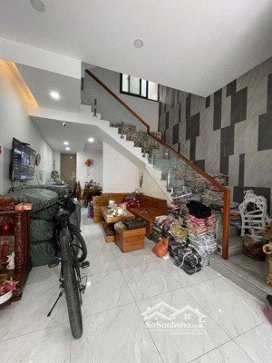 bán nhà - 205m2 - 5 tầng - vừa ở vừa kinh doanh - 17 tỷ hơn