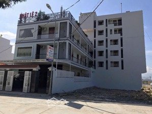 bán khách sạn 3 tầng mặt tiền nguyễn tất thành nam nha trang, giá chỉ 15 tỷ