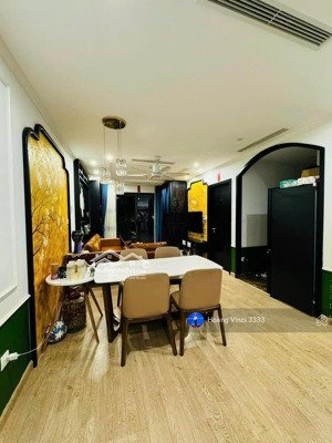 chính chủ bán gấp cc stellar garden, 7,8 tỷ, 93m2, view đẹp, 3pn, 2wc, full nội thất, hđmb 95%