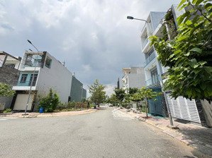 bán lô đất 60m2 full thổ cư gần làng đại học, đường nhựa 14m 