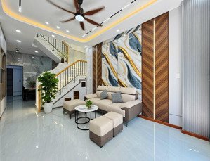 sang tên đổi chủ gấp nhà 1 tỷ 390tr ở đ.22 tháng 12,thuận giao.cho thuê 15tr/tháng ngay kcn vsip1.