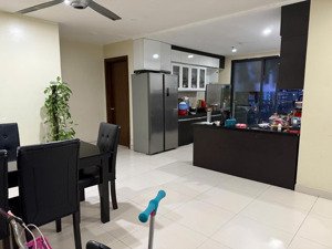 chính chủ bán căn hộ 3pn tại flc 36 phạm hùng dt 96-131m2 full nt sẵn slot ô tô lh đăng 