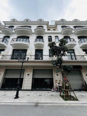 bán nhanh lk shop xây 5 tầng 240m2 sàn tại sao biển vh ocean park 2 gần vincom sẵn sổ giá 8 tỷ 6