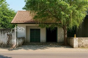 mặt bằng kinh doanh cải tạo tự do, 6x17m - mặt tiền đường, thảo điền q2. tốt giá thuê 30 triệu.