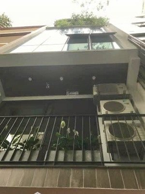 thông số vàng thái hà 50m*7t*mt5m*giá 18,9tỷ, thang máy, sát phố, kd vp spa,công năng đầy đủ, ở vip