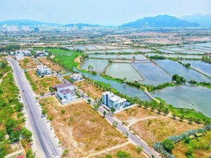 lô biệt thự ven sông tắc, 3 mặt tiền đường, view sông, hướng tây giá chỉ 38 triệu(bao thuế)