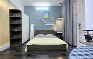 chính chủ cho thuê căn hộ full nội thất- 2 ban công siêu thoáng ngay trung tâm phú nhuận