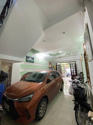 bán nhà riêng quận 8 nằm trong khu biệt thự cao lỗ. phường 4 quận 8 kế bên tttm aeon mall.