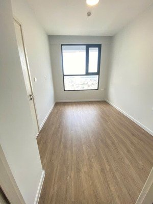 bán công chứng nhanh căn hộ mới 1pn giá đã bao gồm thuế phí sang tên