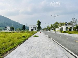 bán đất nền khu đô thị gần vin long an giá chỉ 20 tr/m2