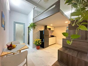 cho thuê phòng trọ giá rẻ gần trường học viện hàng không trên đường hoàng hoa thám tân bình