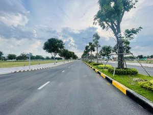 sở hữu đất nền gần vin long an giá chỉ từ 600 triệu/lô đã có sổ đỏ