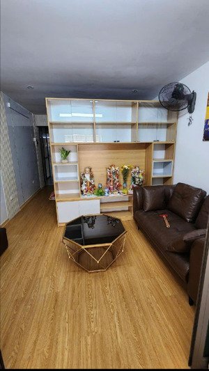 bán nhà phố lương đình của. lh . thời nhà đẹp tư vấn và đi xem nhà ngay.